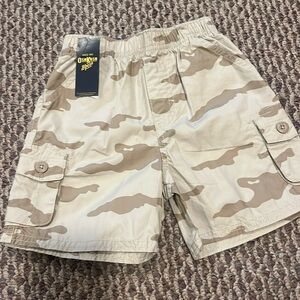 OshKosh camo shorts